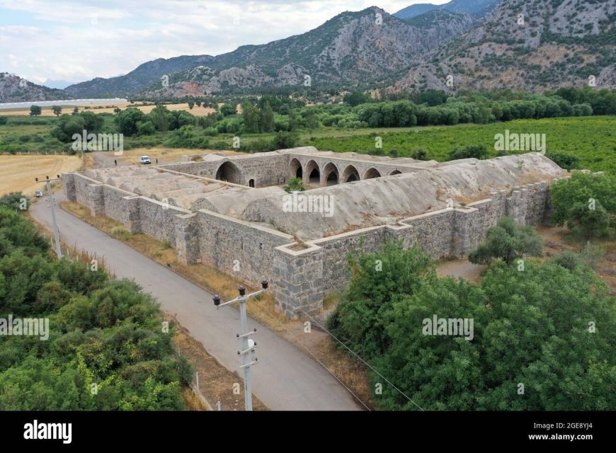 Karaincave Ofneandertals+Caravanserai Ofseljucs/Privatetour - Lake of Lotus Flowers