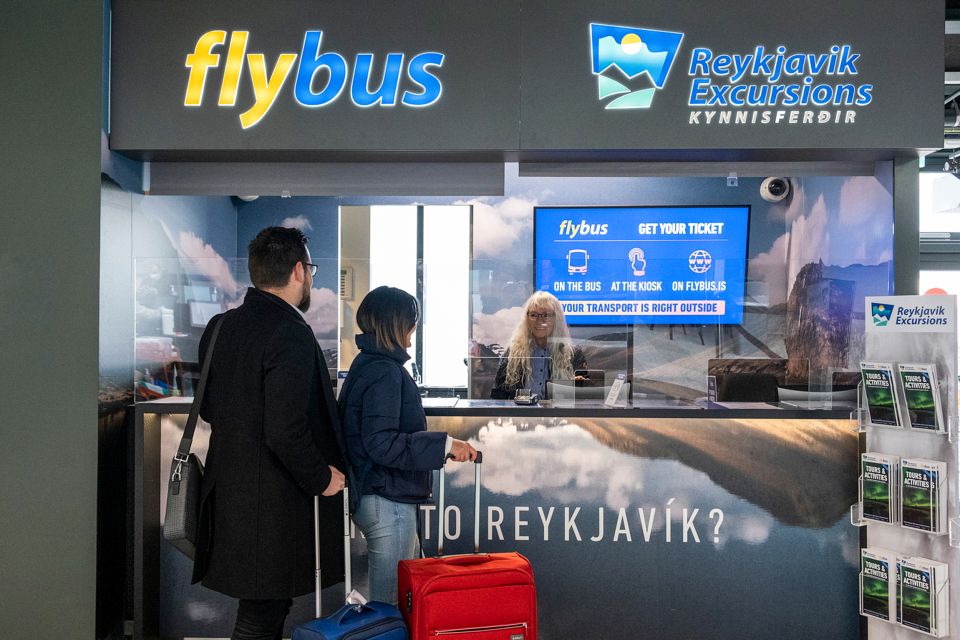 Keflavik Airport (Kef): Bus Transfer To/From Reykjavik - Amenities