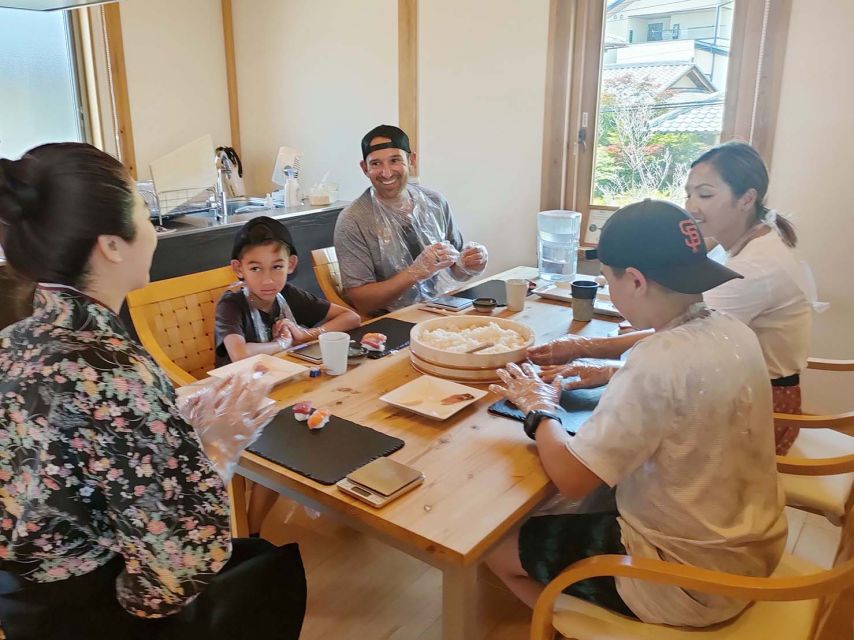 Kyoto: Authentic Sushi Making Cooking Lesson - Pricing and Booking