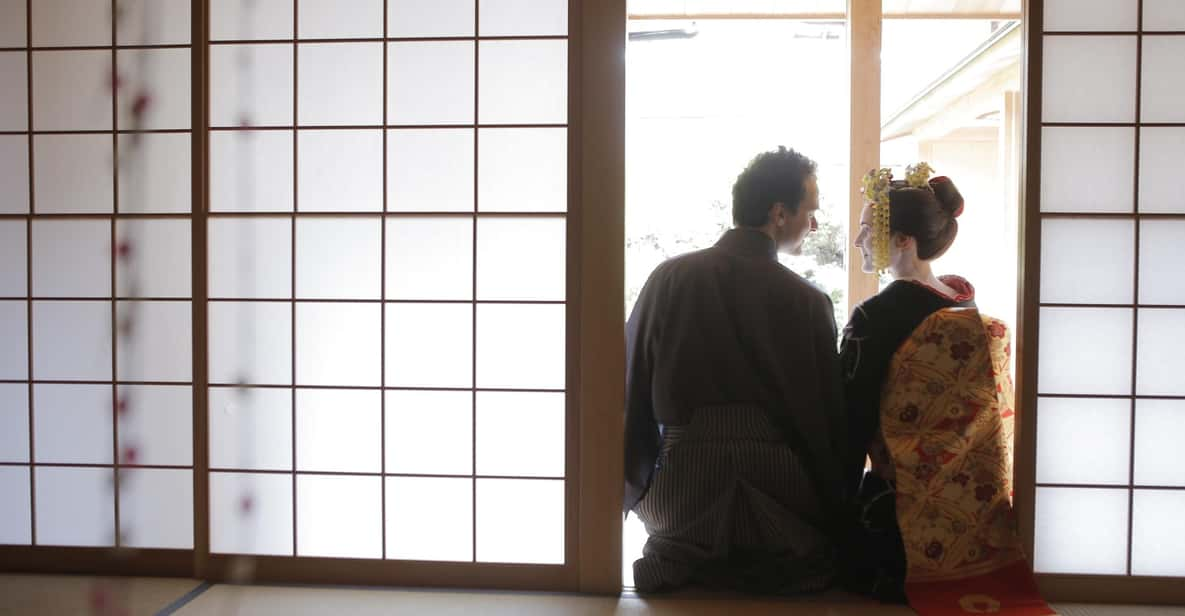 Kyoto Kiyomizu Temple : Maiko and Samurai Couple Photoshoot - Pricing and Reservation