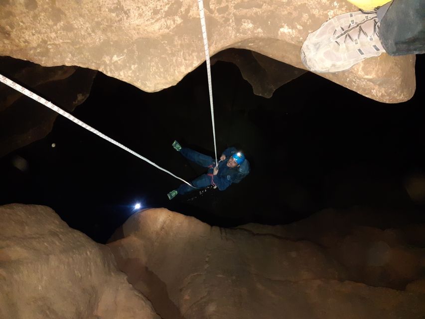 La Ciotat: Caving in Calanques National Park Half-Day Tour - Activity Description and Inclusions