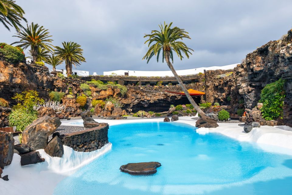 Lanzarote: Timanfaya Park, Jameos Del Agua & Green Cave Day Trip - Attractions Highlights