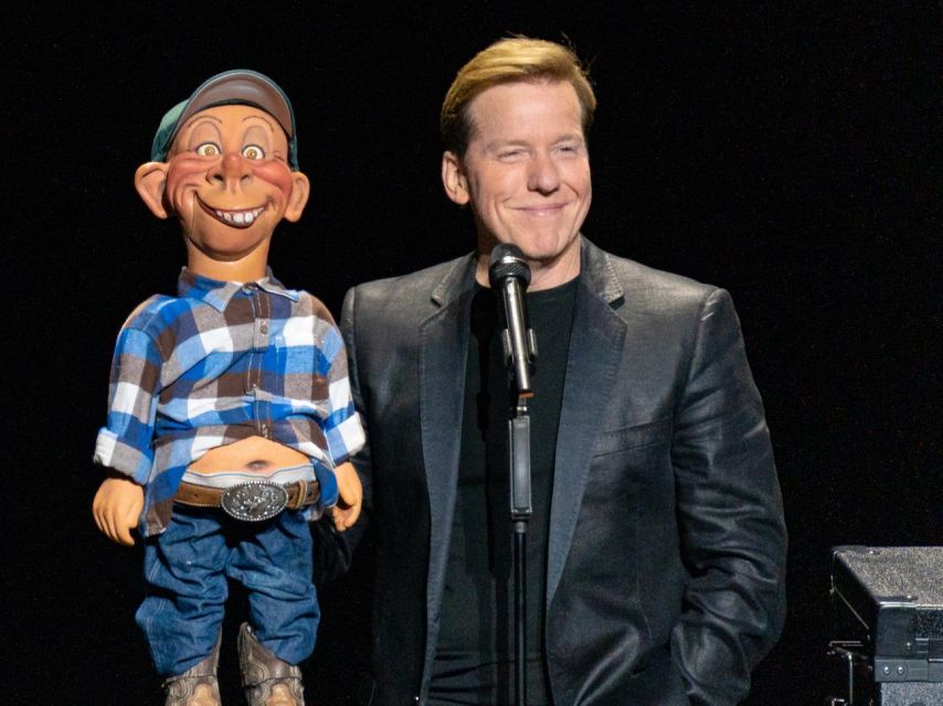 Las Vegas: Jeff Dunham - Still Not Canceled Show - About the Renowned Ventriloquist