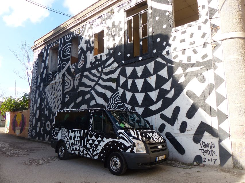 Lisbon Bay Private Street Art Tour - Itinerary