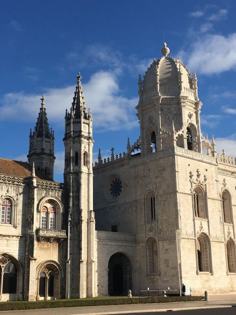 Lisbon: Belém Walking Tour and Jerónimos Monastery Ticket - Itinerary Highlights