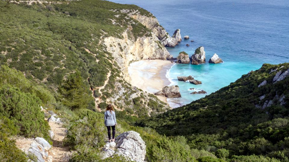 Lisbon: Hiking in Arrábida Natural Park - Tour Features and Inclusions