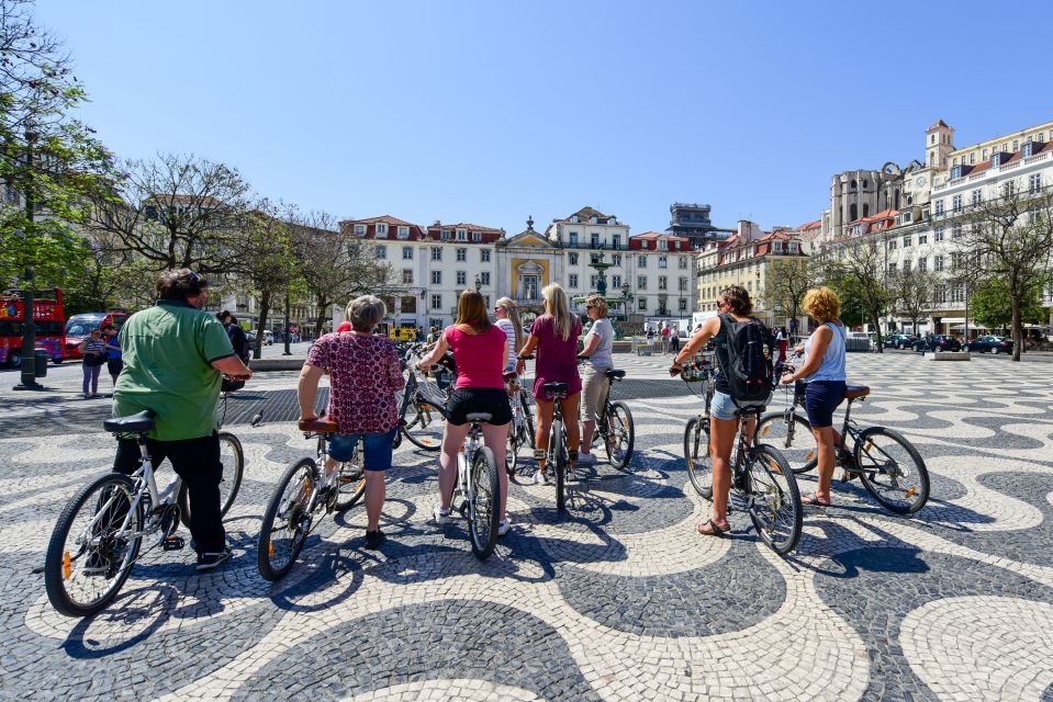 Lisbon: Riverside Light Bicycle Tour in Dutch - Activity Details