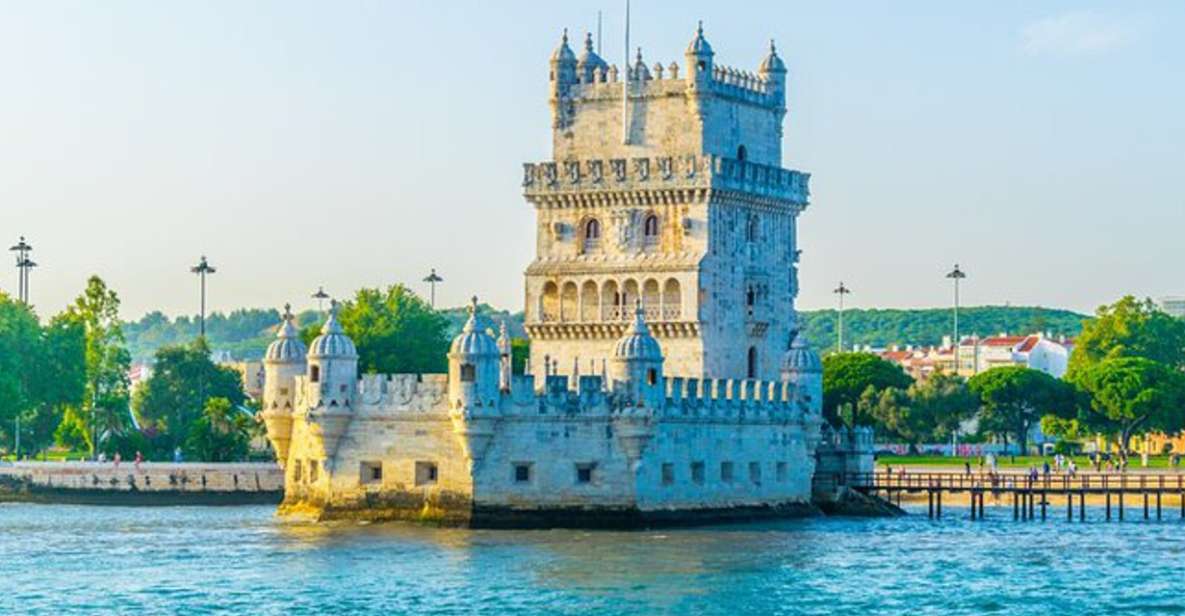 Lisbon: Sunset Sailing Boat Cruise With Wine - Itinerary Highlights