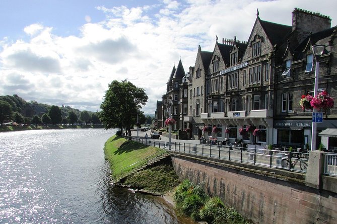 Loch Ness, Inverness & the Highlands - 2 Day Tour From Glasgow - Transportation and Accommodation