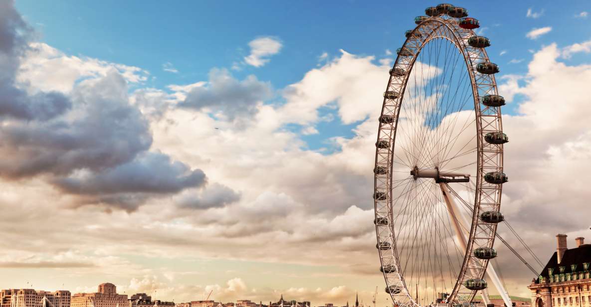 London: App-Based Walking Tour With 30 Stops - Iconic Landmarks