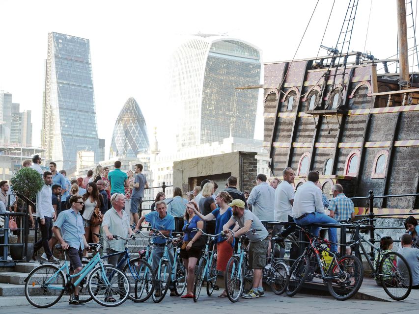 London: Old Town 3.5-Hour Bike Tour - Tour Highlights