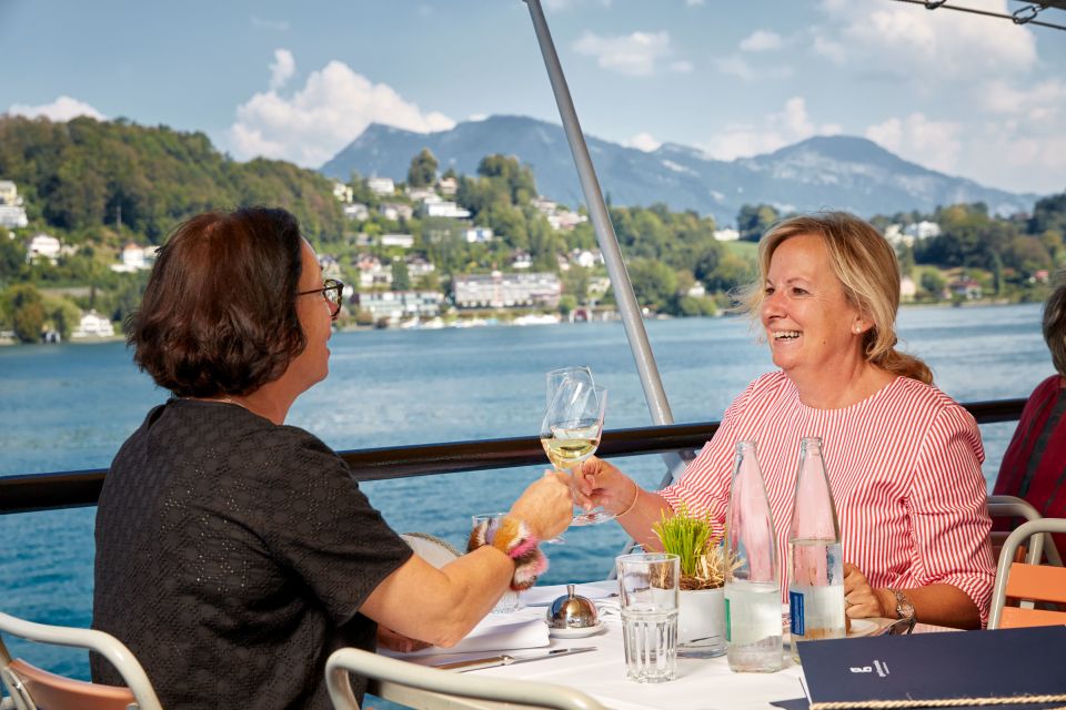 Lucerne: Lake Lucerne 1st Class Cruise With Gourmet Lunch - Freshly Prepared 3-Course Meal