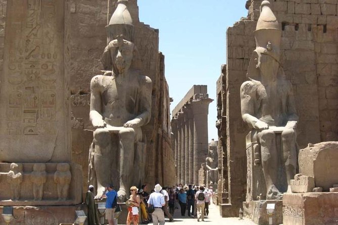 Luxor Day Tour Visit East and West Nile Banks - Admire the Colossi of Memnon