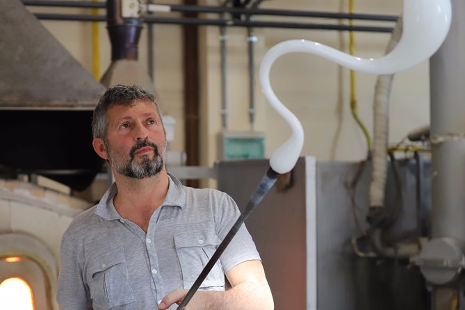 Luxury Tour of Murano & Burano Boat - Glassblowing Demonstration