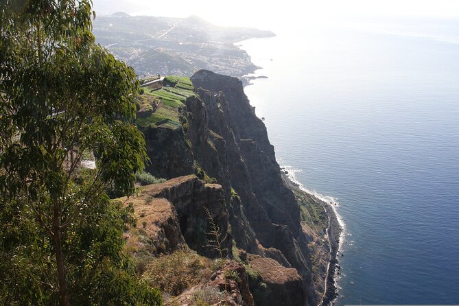 Madeira : West and East Mega Tour in 1 Day With Drinks and Snacks - Included Amenities