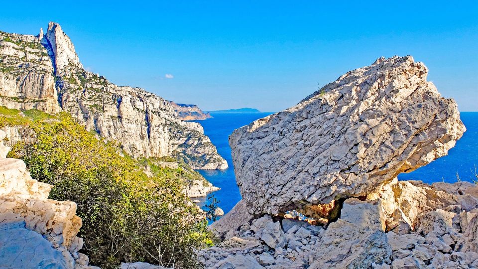 Marseille: Calanques National Park Guided Hike With Picnic - Inclusions of the Tour