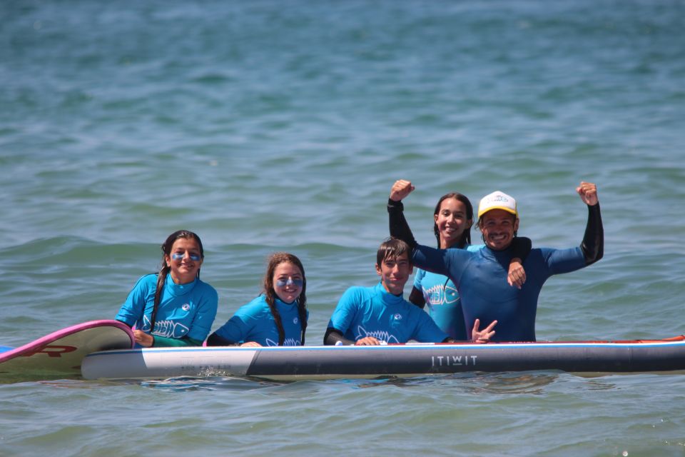 Matosinhos: Surfing Lesson With Equipment - Instructor Experience and Expertise