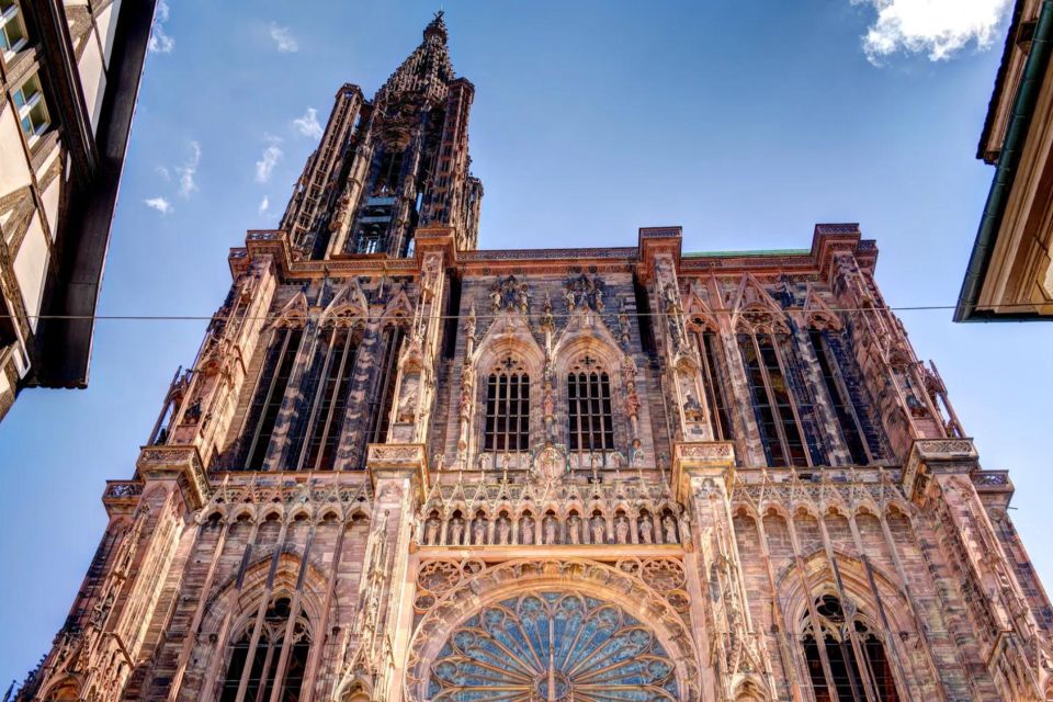 Notre-Dame of Strasbourg: The Digital Audio Guide - Exploring Architectural Marvels