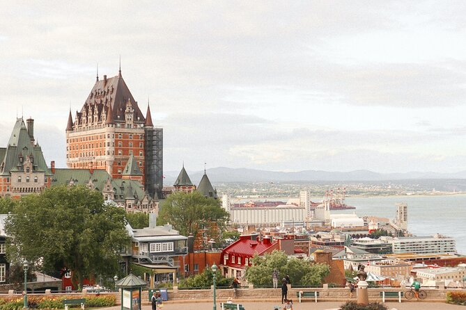 Old Quebec City: A Day of Culinary Delights - Poutine and Quebecois Gin Pairing