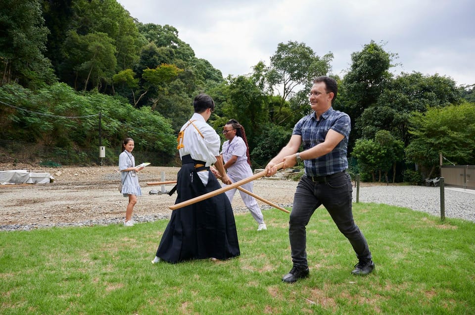 Osaka Swordsmanship Guided Tour Review - Pricing and Booking