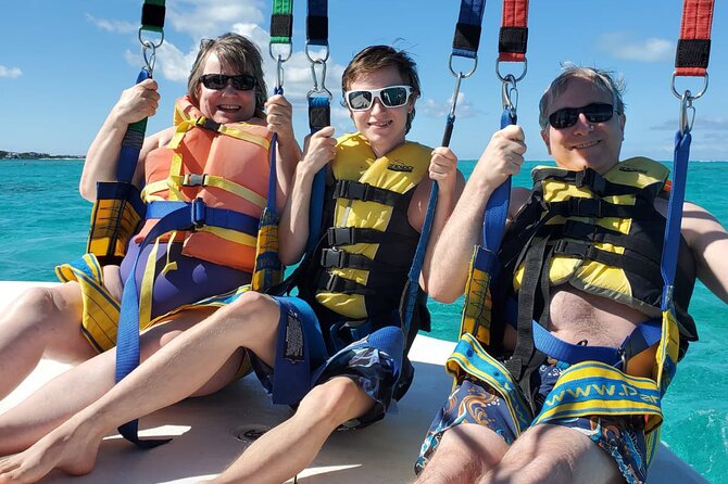 Parasailing Grace Bay, Providenciales - Pickup and Drop-off Arrangements