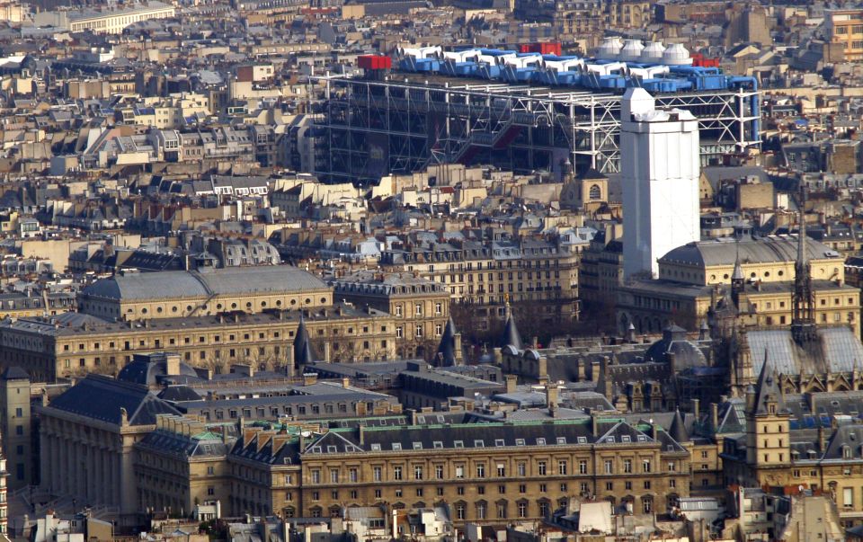 Paris: Centre Pompidou Skip-the-Line Guided Museum Tour - Architectural Highlights