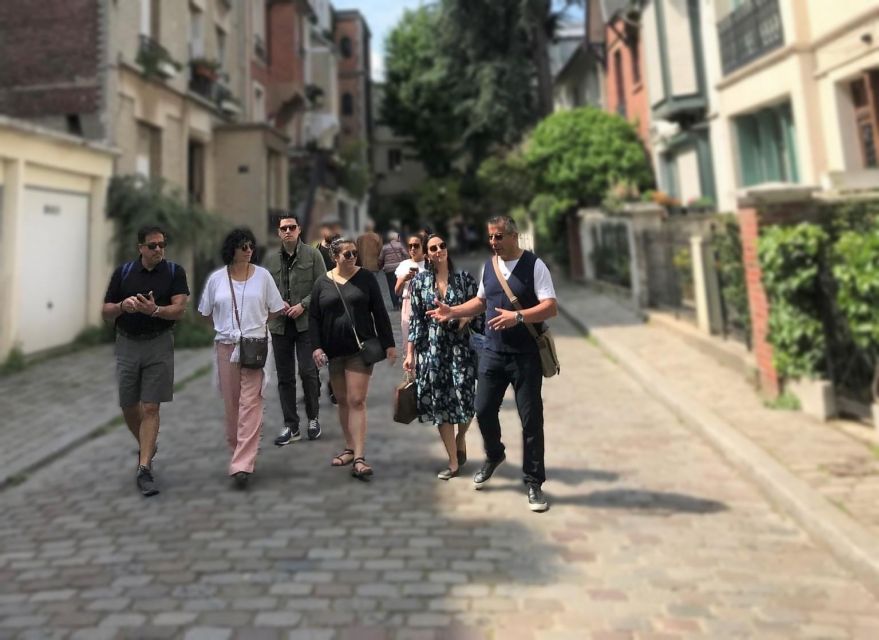 Paris: Montmartre Walking Tour With Local Resident - Stunning Views and Bohemian Vibe