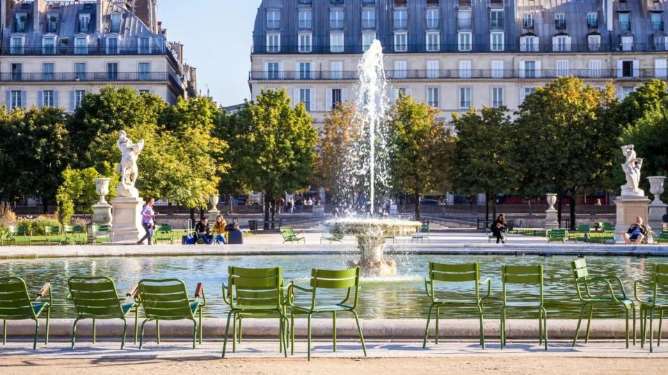 Paris - Private Walking Food Tour Louvre District - Palais Royal Garden Exploration