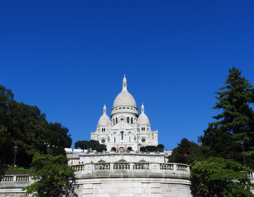 Paris: Sacré-Coeur and Montmartre Tour With Expert Guide - Basilica of Sacred Heart