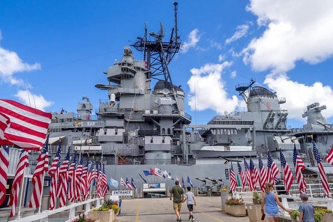 Pearl Harbor USS Arizona Memorial & Battleship Missouri - Inclusions and Logistics