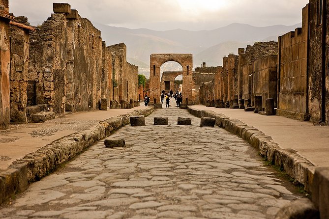 Pompeii, Vesuvius & Wine Tasting - Pickup Information