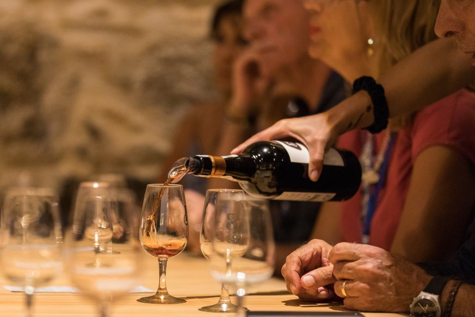 Porto: Guided Tour and Tasting of 3 Port Wines at Poças - Highlights of the Experience