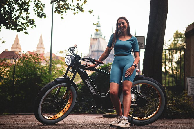 Prague on Stylish Retro Styled E-Bike - Viewpoints & Sightseeing - Retro Styled E-Bike Details