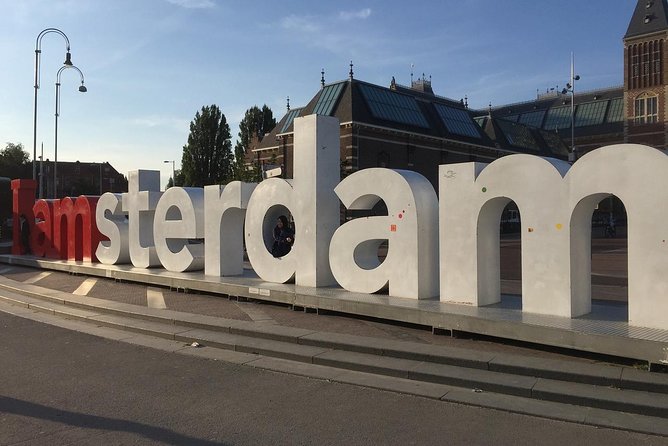 Private Amsterdam Departure Transfer to AMS Schiphol Airport - Whats Included