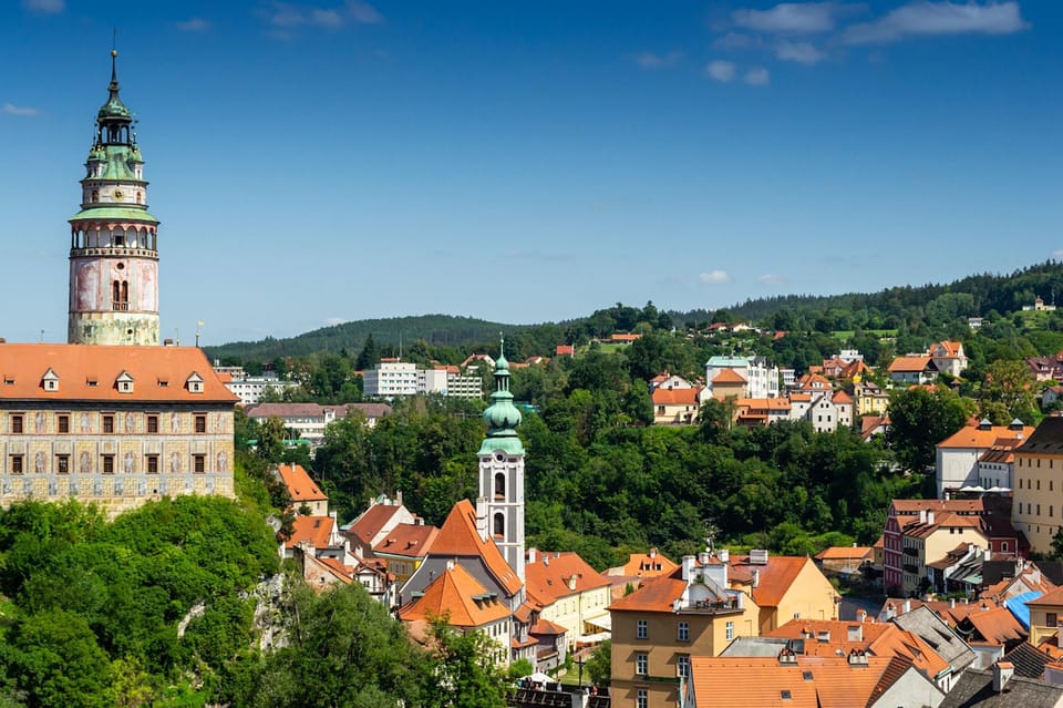 Private Day Trip From Linz to Cesky Krumlov and Back - Itinerary and Experience