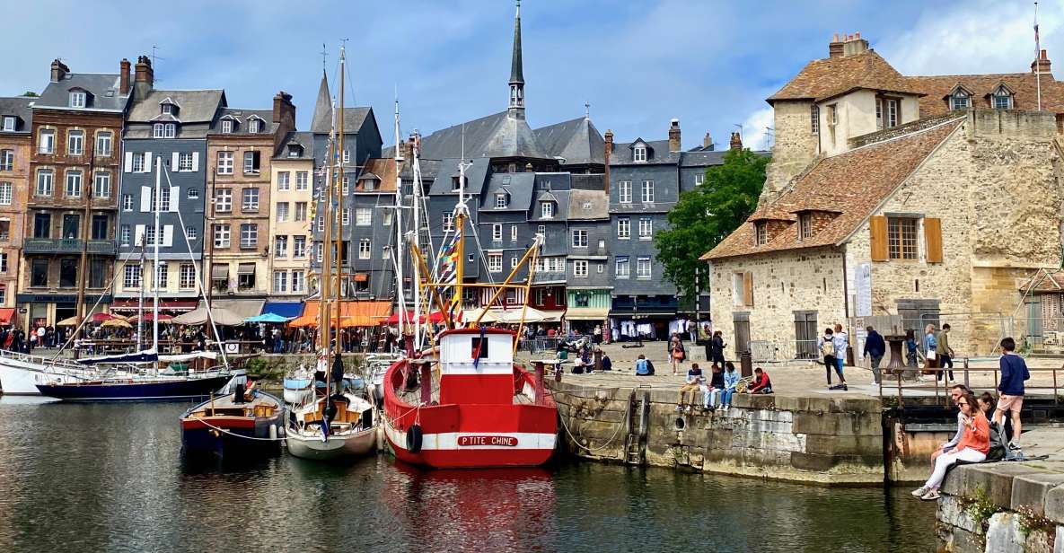 Private Live-guided Mont Saint-Michel, Honfleur by Mercedes - Highlights of the Trip