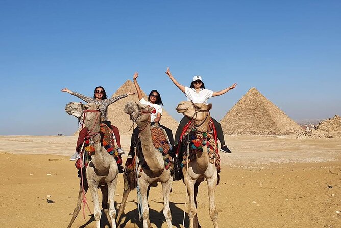 Private Tour to Giza Pyramids and Sphinx - Meeting and Pickup