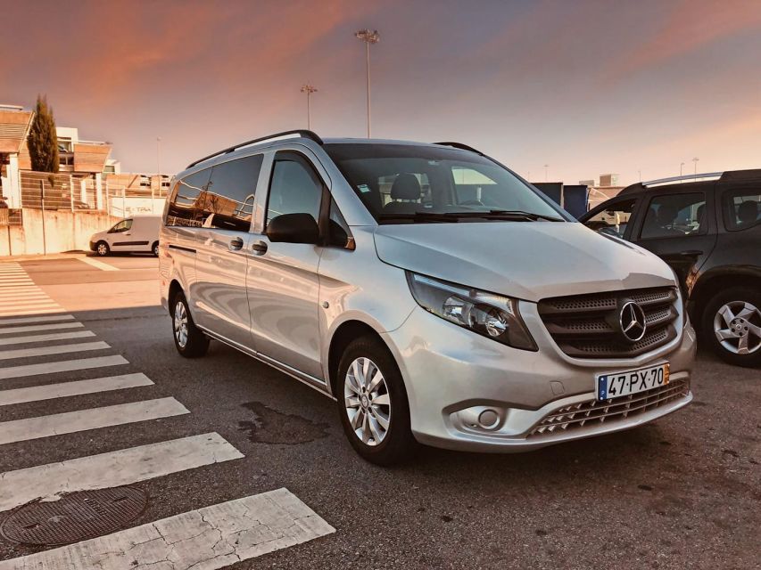 Private Transfer Porto City Center to Porto Airport OPO - Booking Details