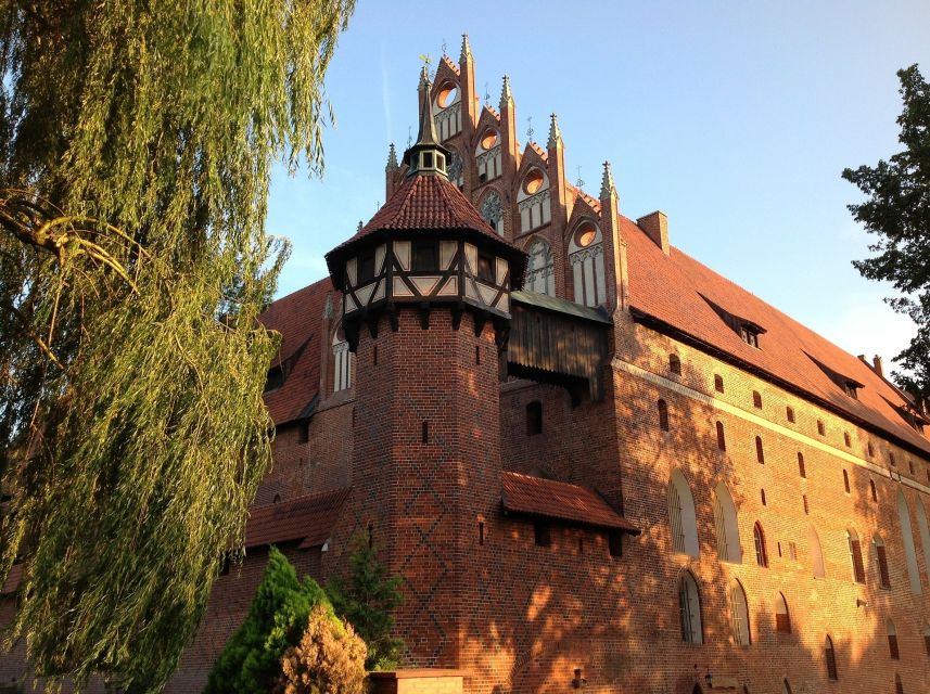 Private Transportation to the Malbork Castle From Gdansk - Transportation Details