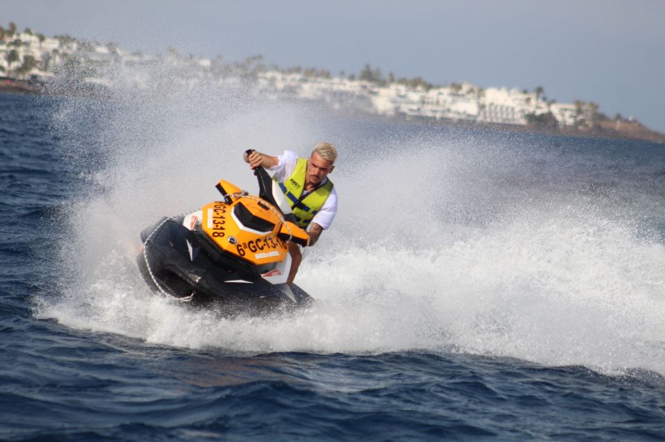 Puerto Del Carmen: Single or Double Jet Ski Rental - Booking Information