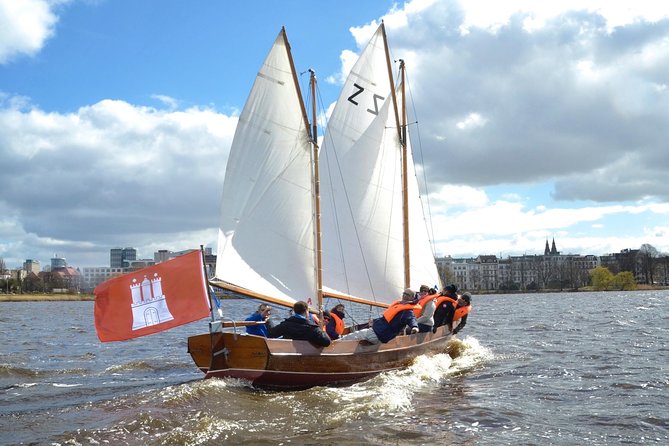 Sailing Trip on the Hamburg Outer Alster - Meeting Point and Transportation