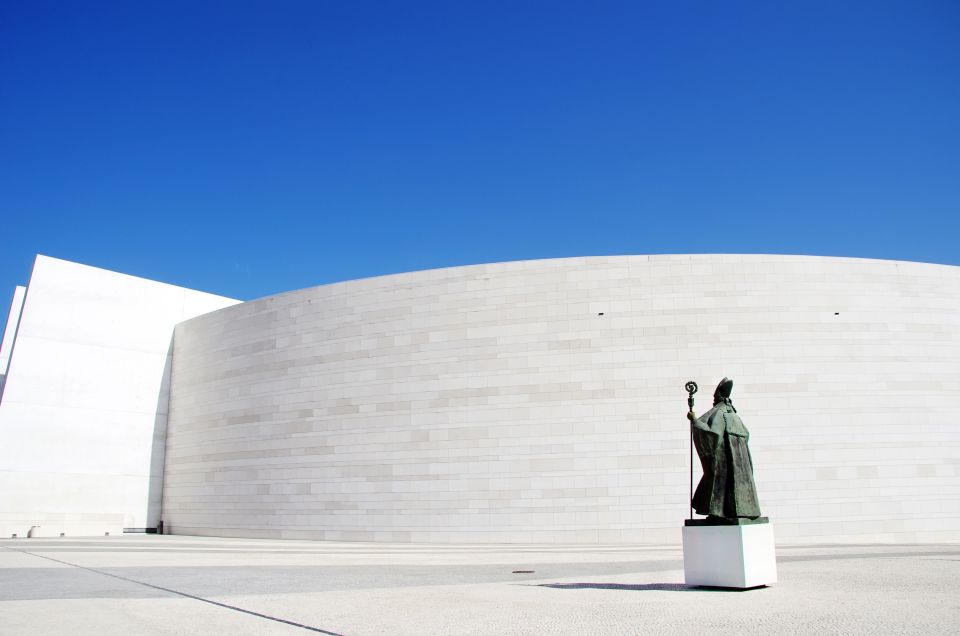 Sanctuary of Fátima and Coimbra City Tour - The Sanctuary of Fátima