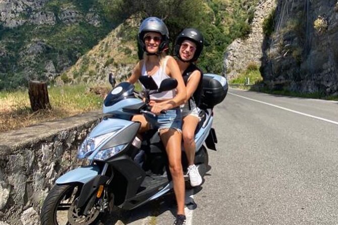 Scooter Rental to Visit Sorrento, Amalfi Coast, Positano and More - Inclusions and Amenities