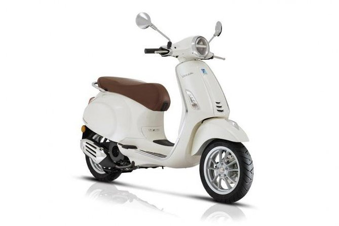 Scooter Rental Vespa Primavera 125cc - Included Features