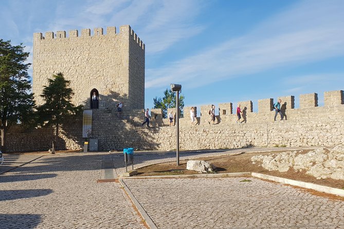 Sesimbra Costa Azul Tour - Meeting and Pickup