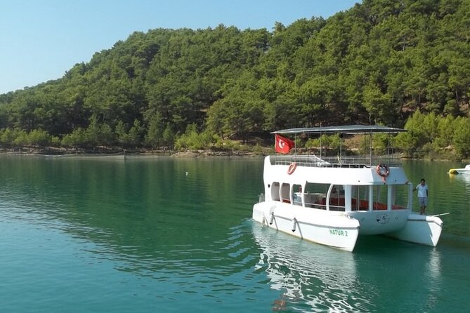 Side Village Tour and Green Lake Cruise Combo Tour - Booking and Cancellation