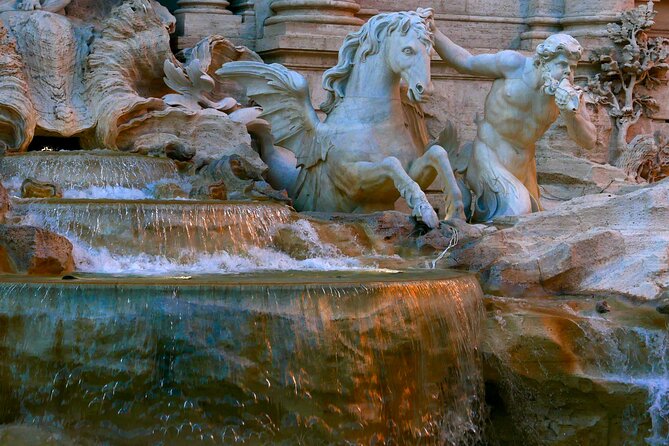 Small-Group Express Tour of Trevi Fountain With Undergrounds - Highlights of the Tour