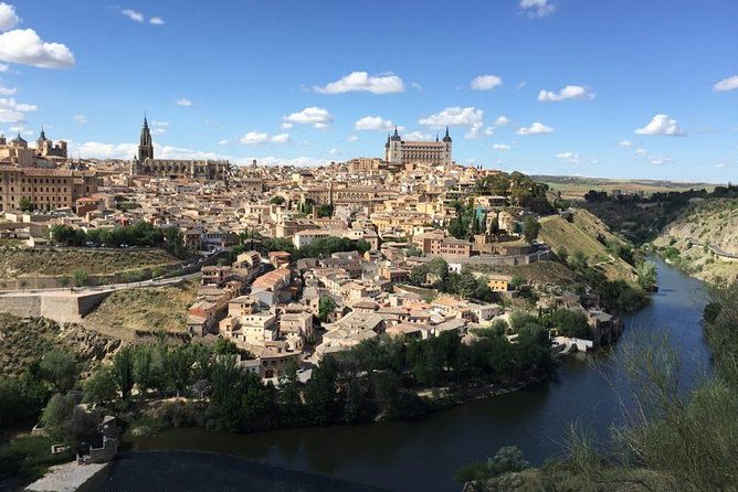 Small Group Tour to Toledo, Windmills & Winery Tour With Lunch - Itinerary Highlights