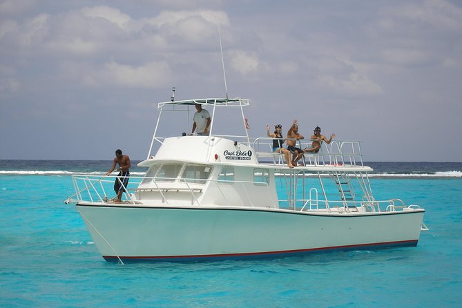 Starfish Point, Stingray City-Sandbar & Coral Gardens - Experiencing Starfish Point