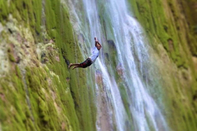 The Limón Waterfalls Tour (Horse Riding & Swimming) With Lunch - Included in the Tour